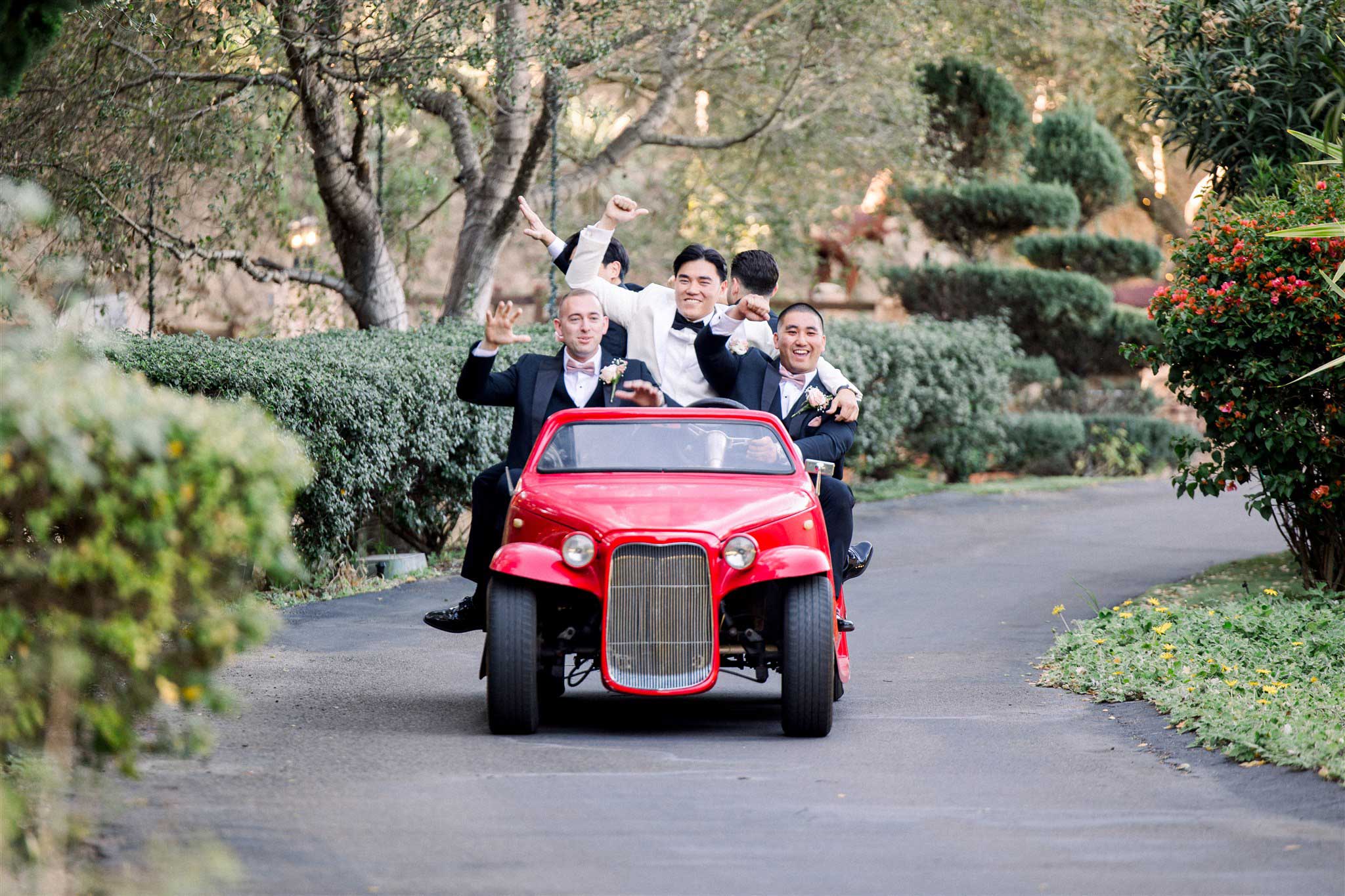 groom-Grand-Entrance-in-roadster